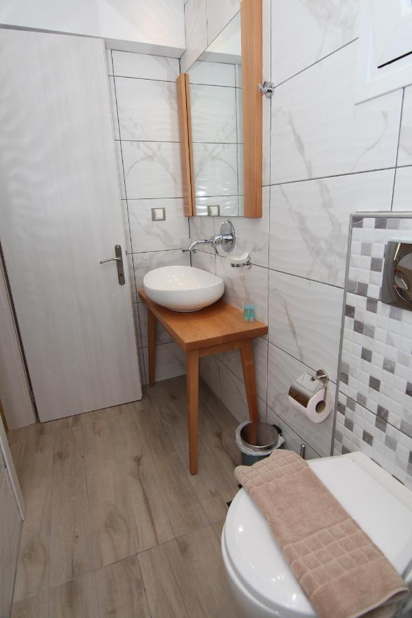 Studios Kostis Limenaria  Exteriör bild